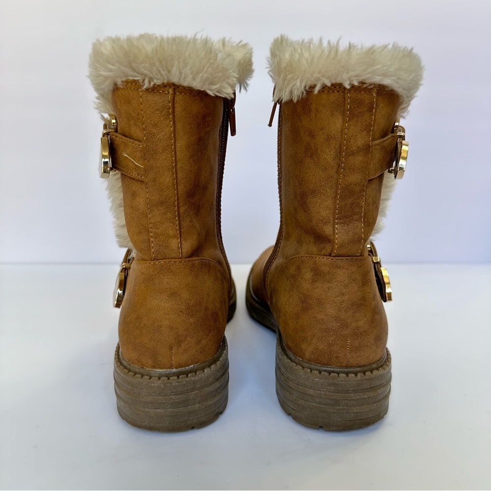 GBG Los Angeles 7 Women's Garit Lug Sole Tan Furry Gold Buckle Accent Boots - Picture 5 of 11